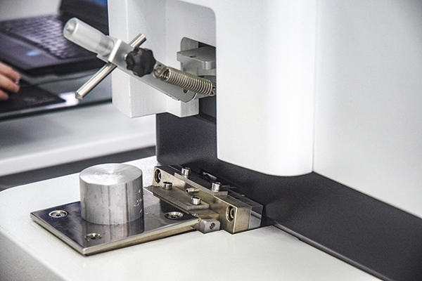 光譜分析儀激發(fā)檢測(cè)